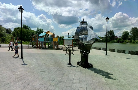 Детская площадка появилась в сквере «Бриз»